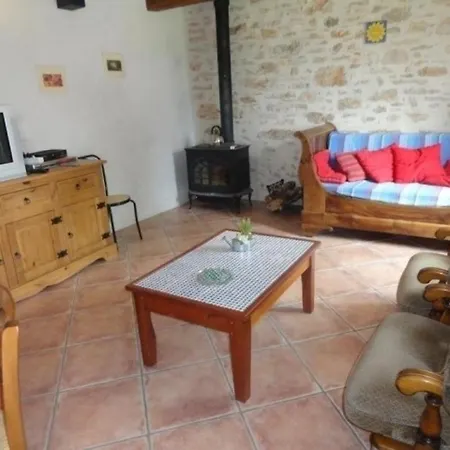 House La Grange 2 Holiday home Saint-Chels